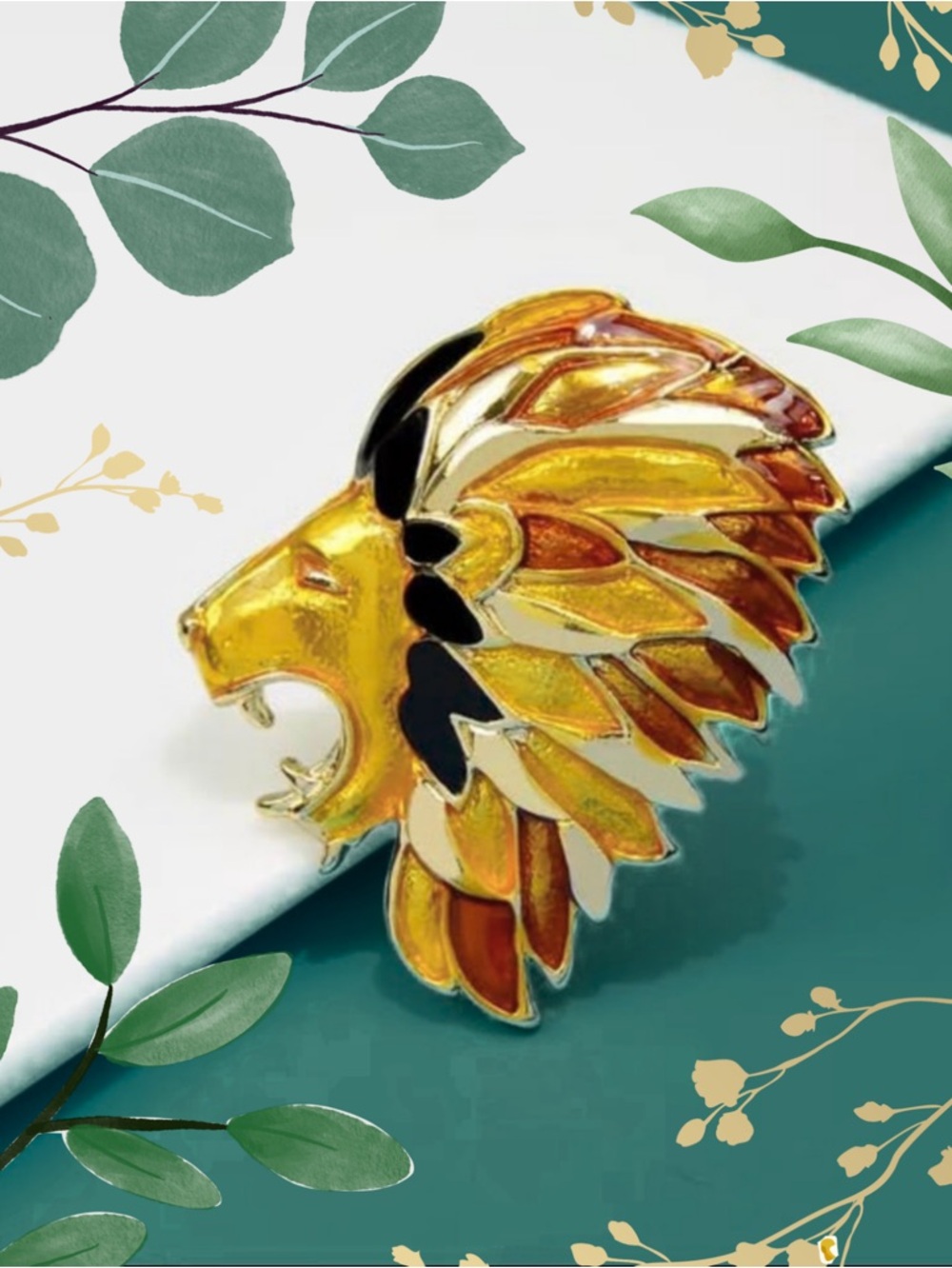 New Gold-Tone Lion Head Brooch (1.5" wide x 2" tall)